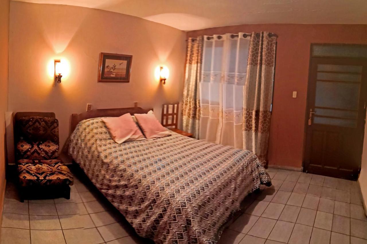 Casa Discreta Cochabamba Hotel Ngoại thất bức ảnh